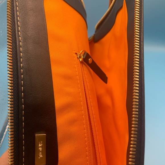 Vintage Authentic Tous Leather Folder/Clutch - Picture 8 of 12